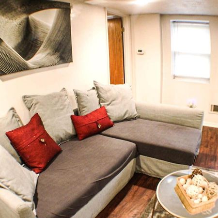 1 Bed Apt - Amazing Location 1 Block To Carson St Pittsburgh Kültér fotó
